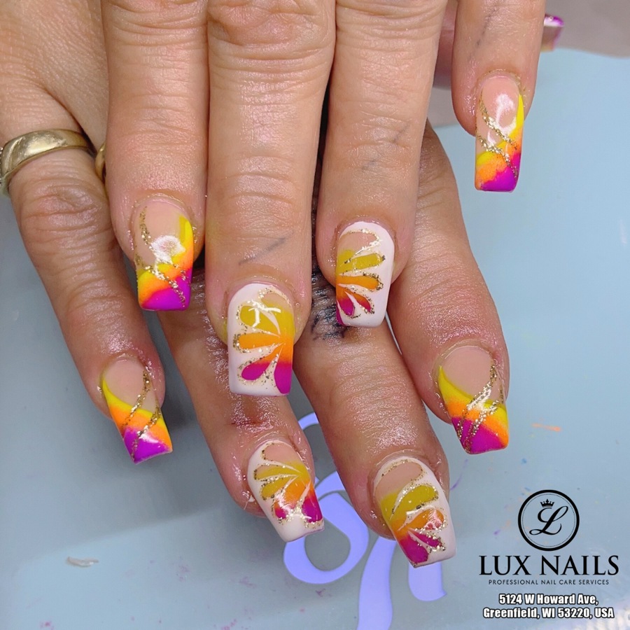 Lux Nails in Milwaukee, WI 53220